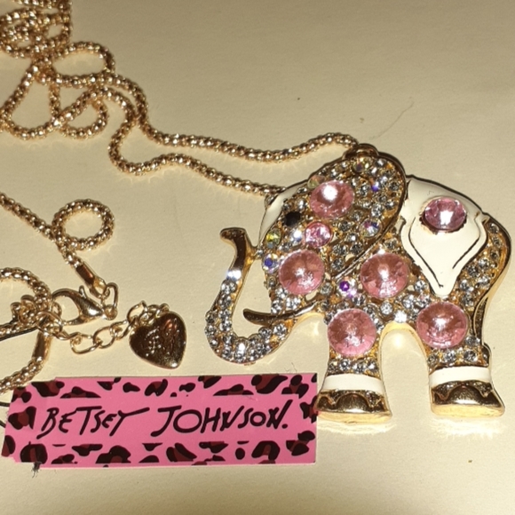 Betsey Johnson Jewelry - NWT Betsey Johnson Elephant Necklace